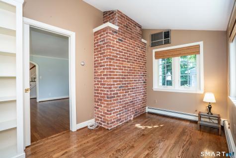20 Cornell Road West Hartford CT 06107