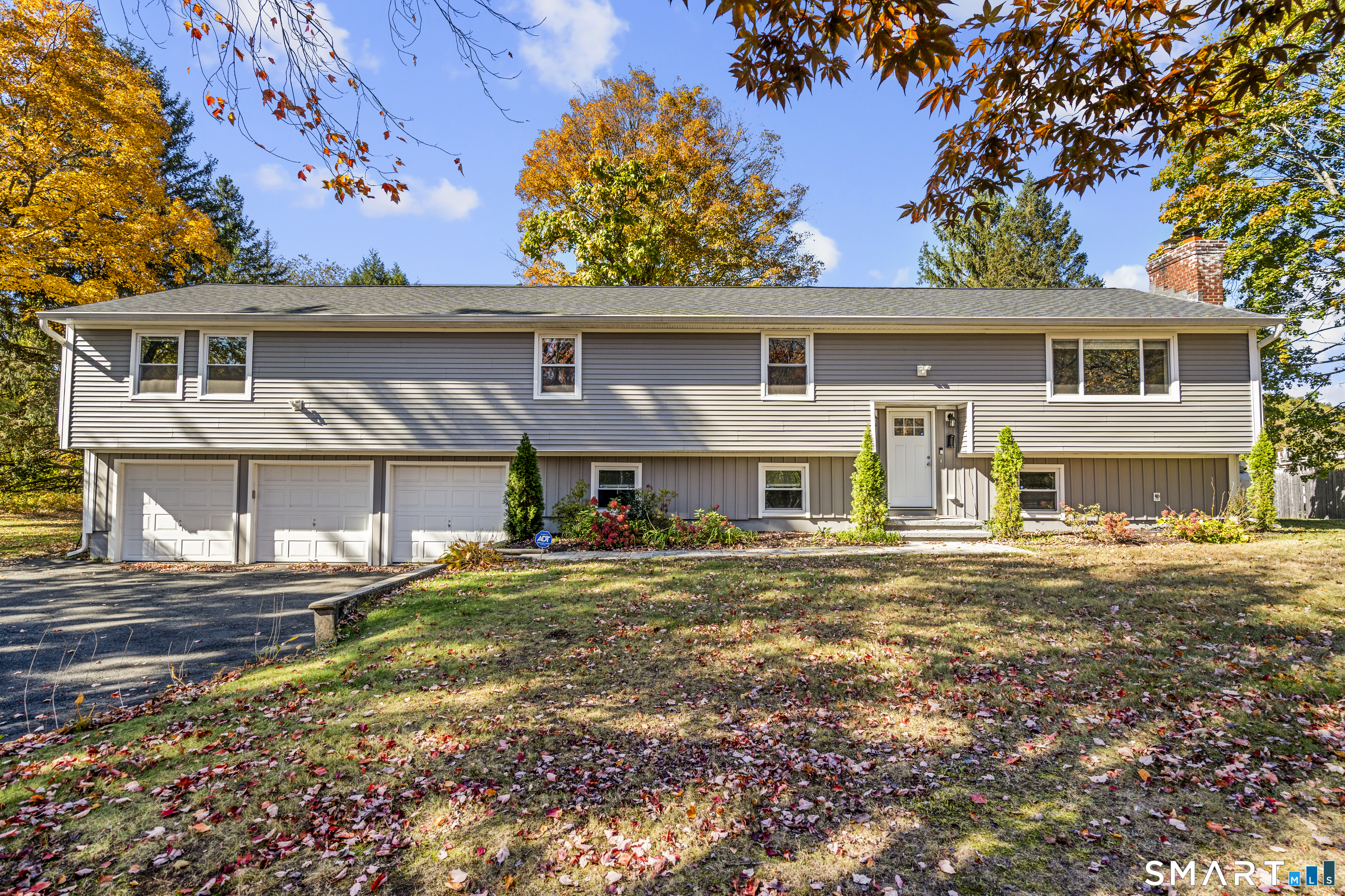 307 Pepper Street Monroe CT 06468