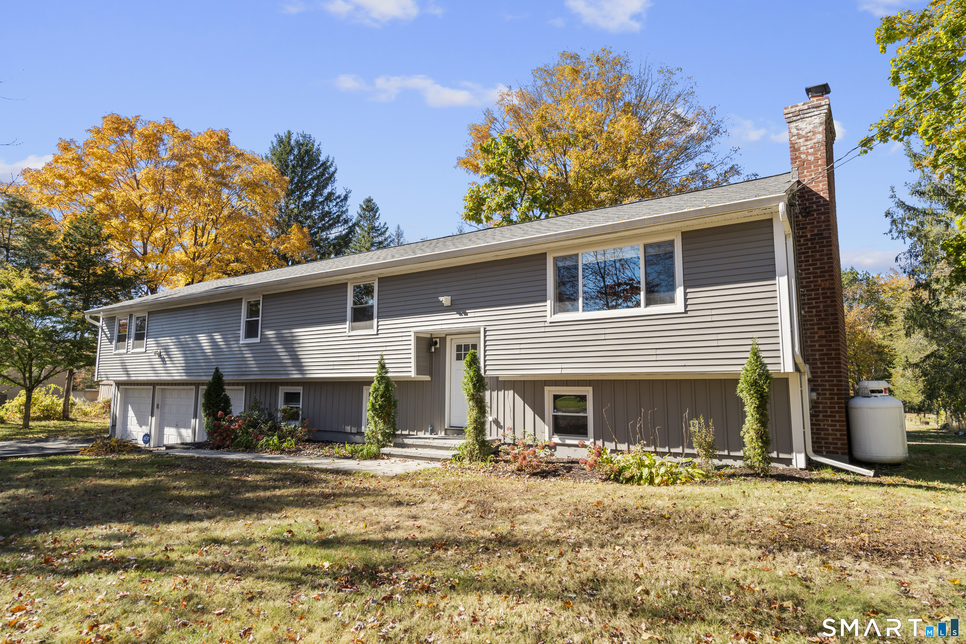 307 Pepper Street Monroe CT 06468