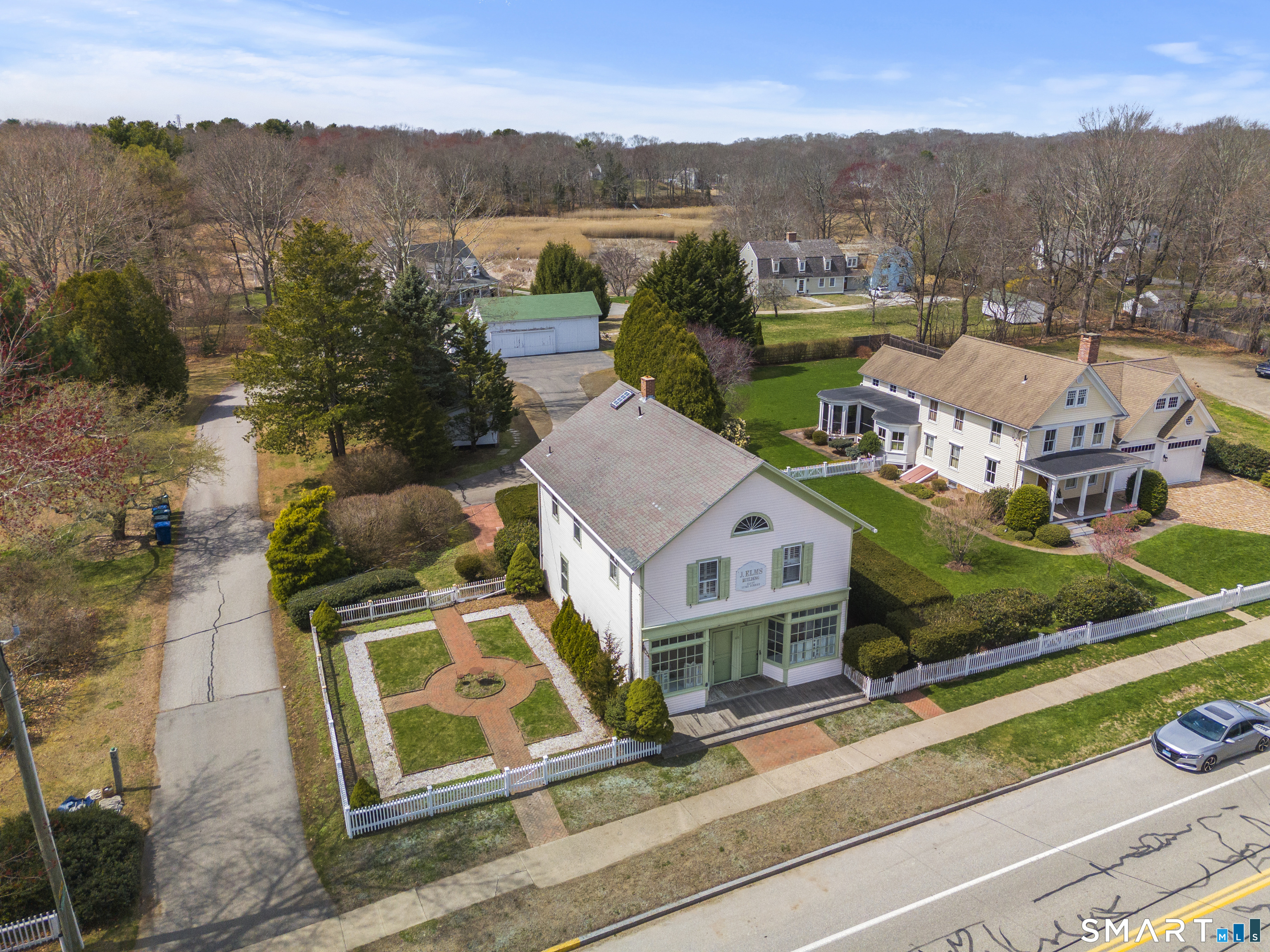 60 Lyme Street Old Lyme CT 06371