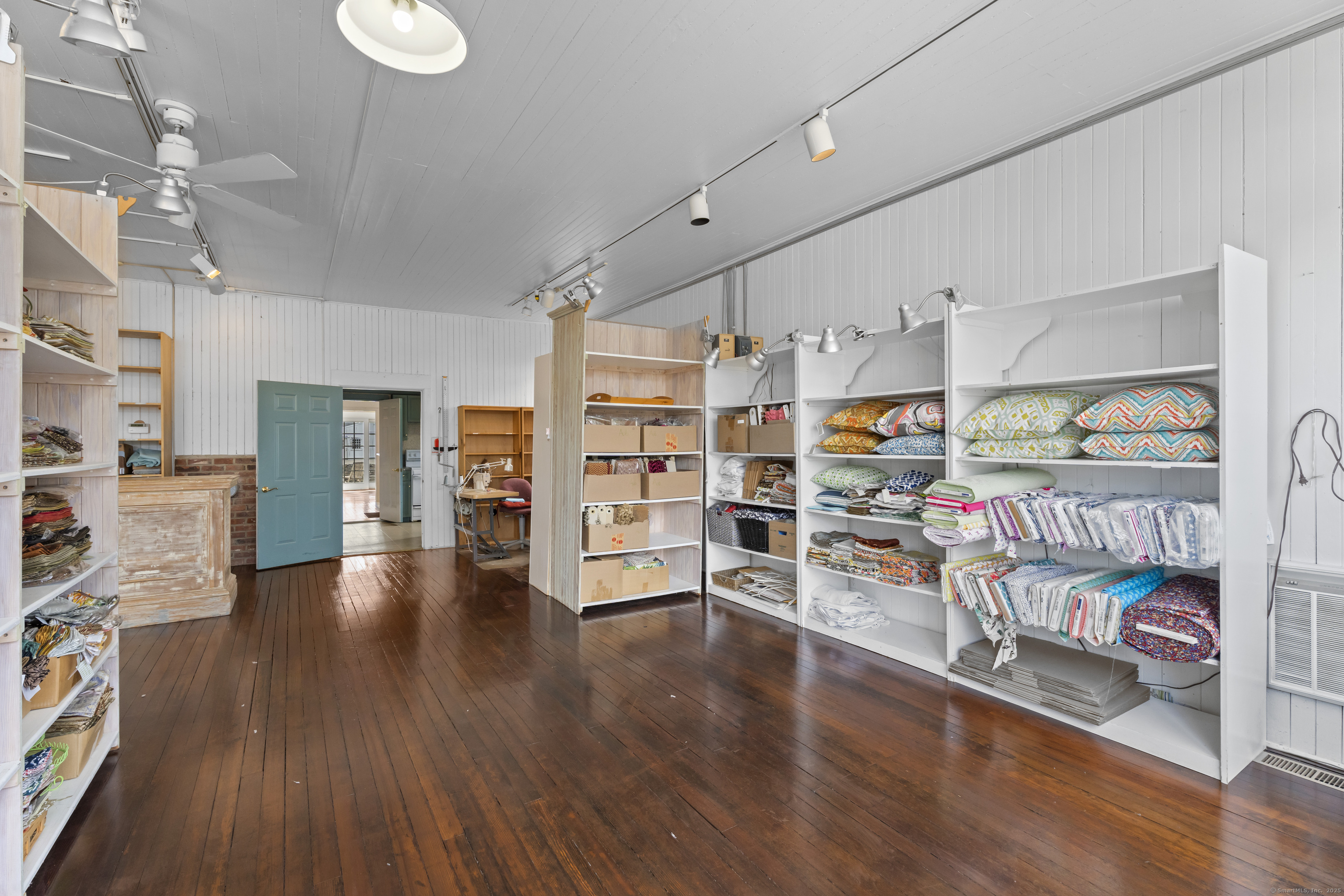 60 Lyme Street Old Lyme CT 06371