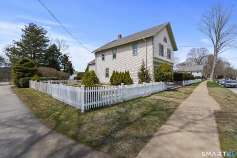 60 Lyme Street Old Lyme CT 06371