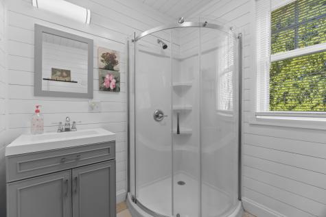 165 Plant Street New London CT 06320