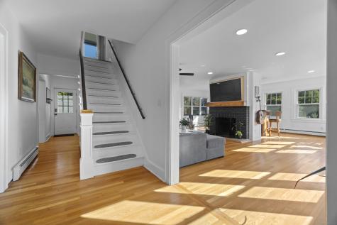 165 Plant Street New London CT 06320