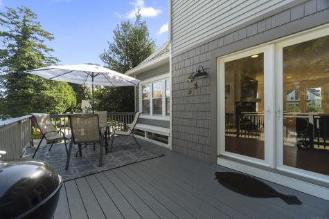 165 Plant Street New London CT 06320