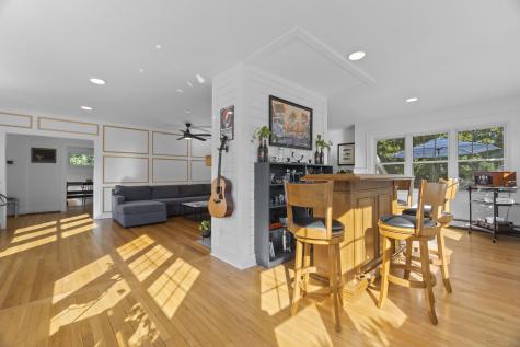 165 Plant Street New London CT 06320