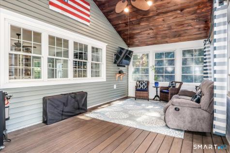 104 Pepper Tree Hill Lane Southbury CT 06488