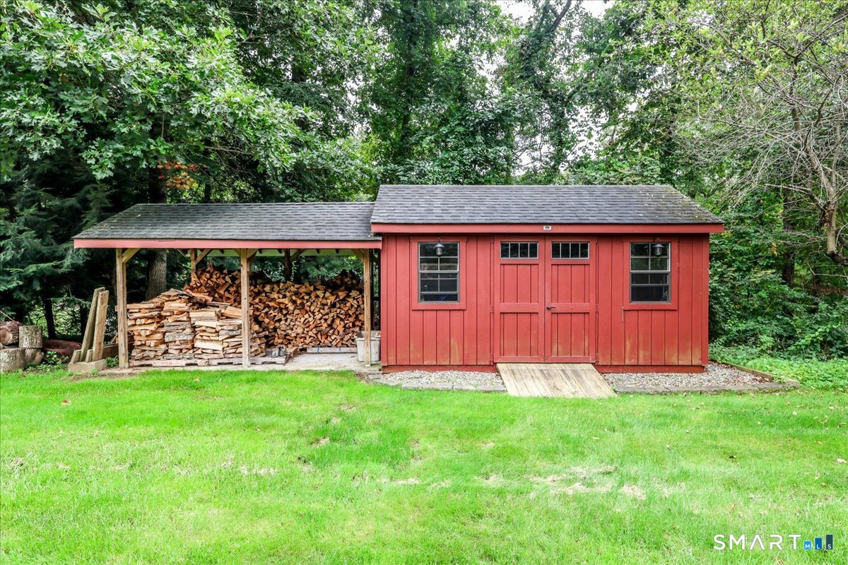 104 Pepper Tree Hill Lane Southbury CT 06488
