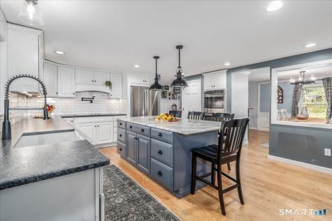 104 Pepper Tree Hill Lane Southbury CT 06488