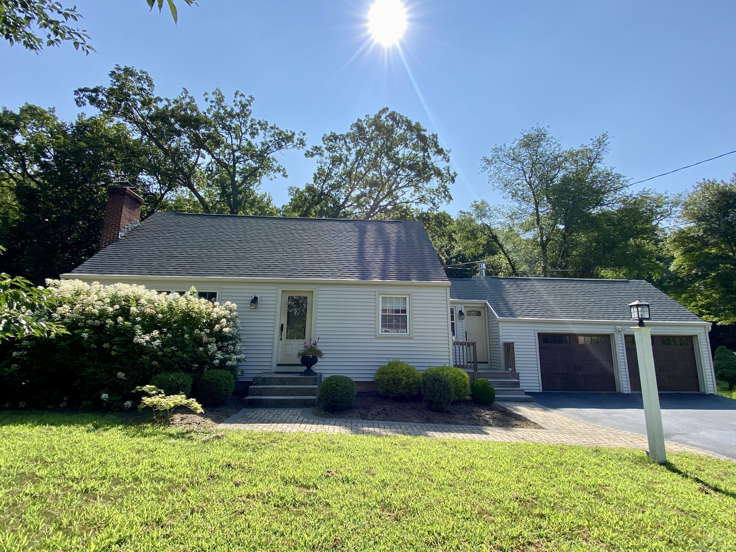 26 Wyndwood Road Farmington CT 06032