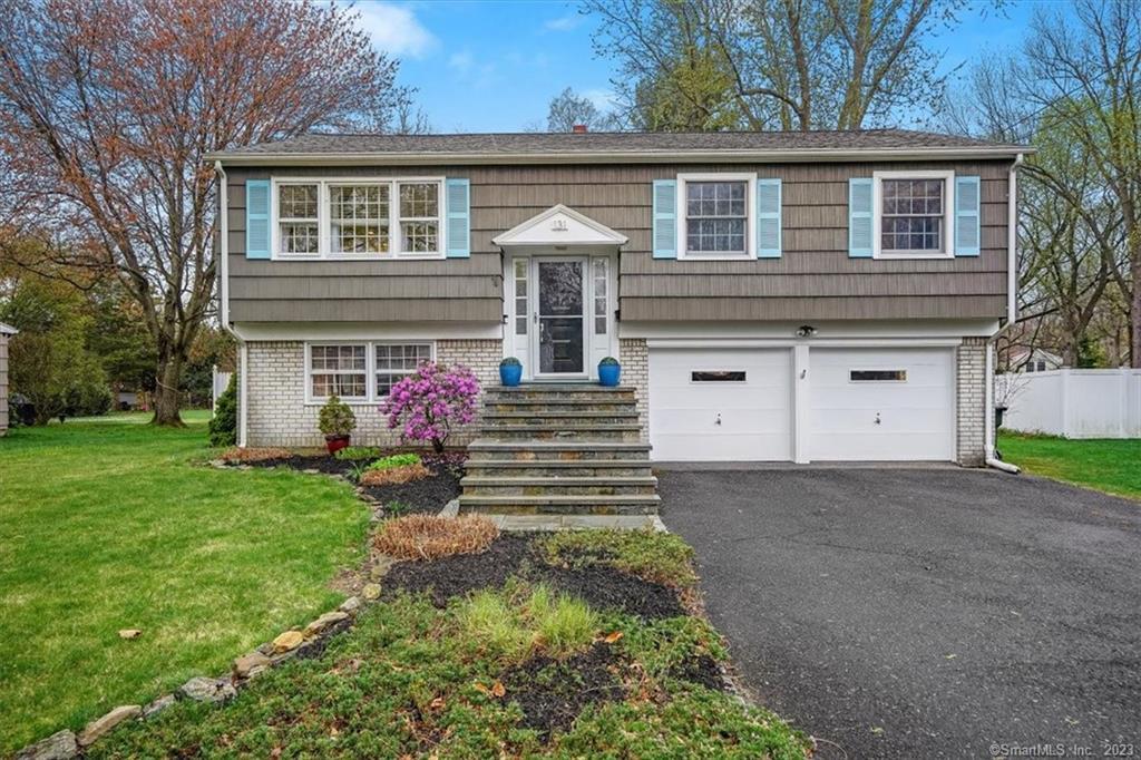 131 Sigwin Drive Fairfield CT 06824