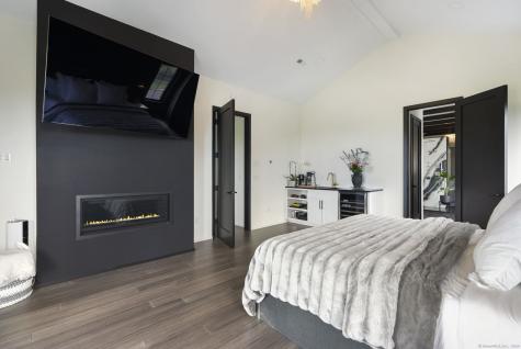 509 Cedar Ridge Drive Glastonbury CT 06033