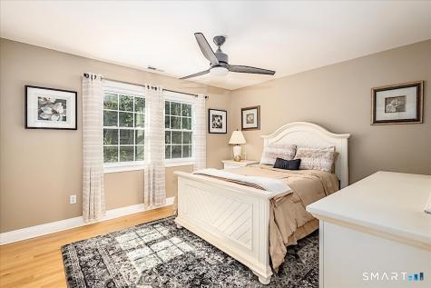 20 Bridle Path Trail Newtown CT 06470