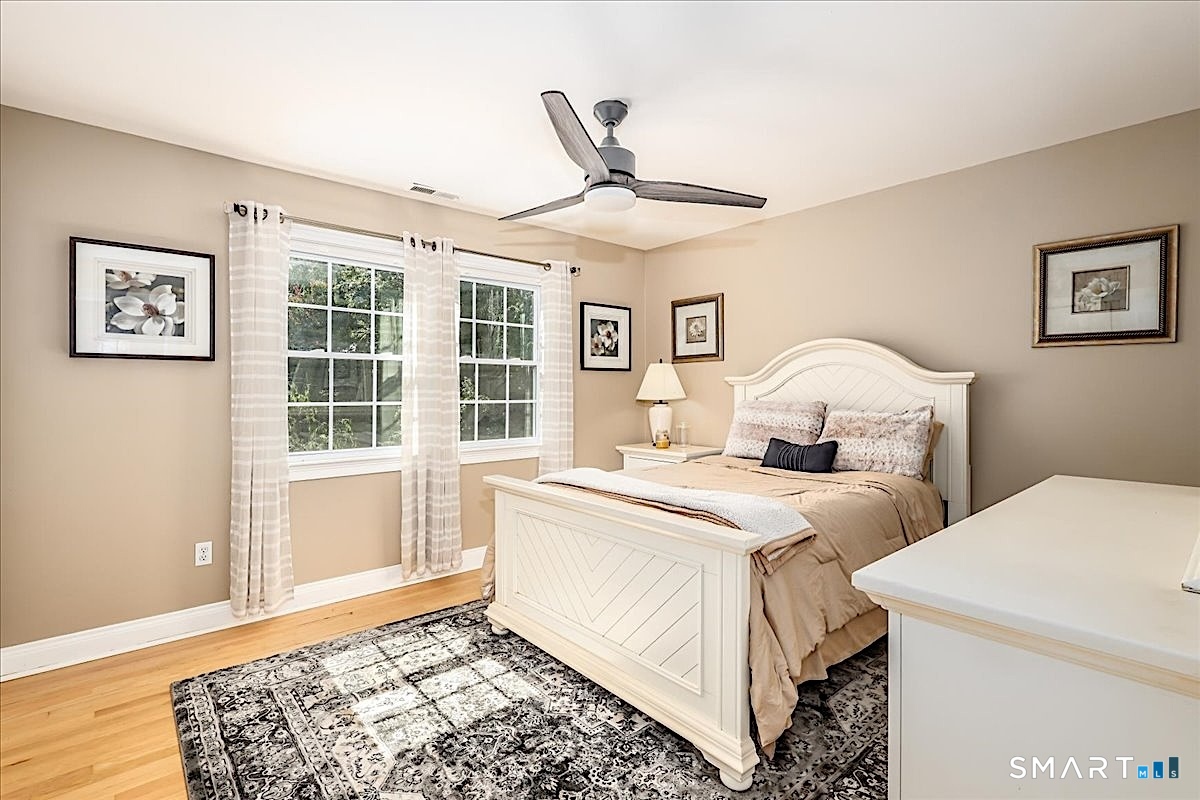 20 Bridle Path Trail Newtown CT 06470