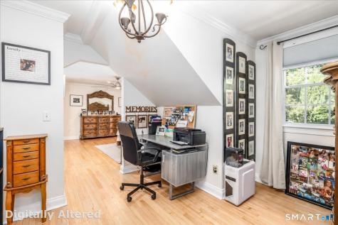 20 Bridle Path Trail Newtown CT 06470