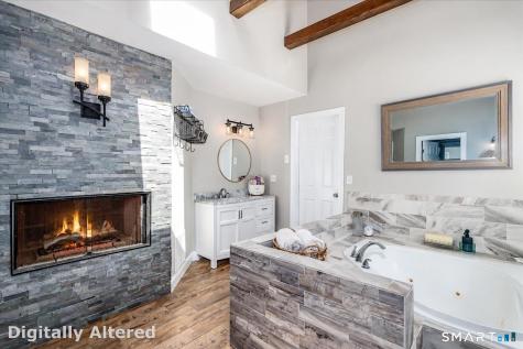 20 Bridle Path Trail Newtown CT 06470