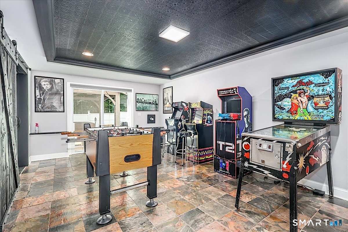 20 Bridle Path Trail Newtown CT 06470