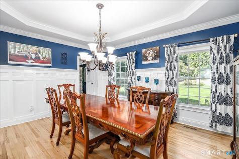 20 Bridle Path Trail Newtown CT 06470