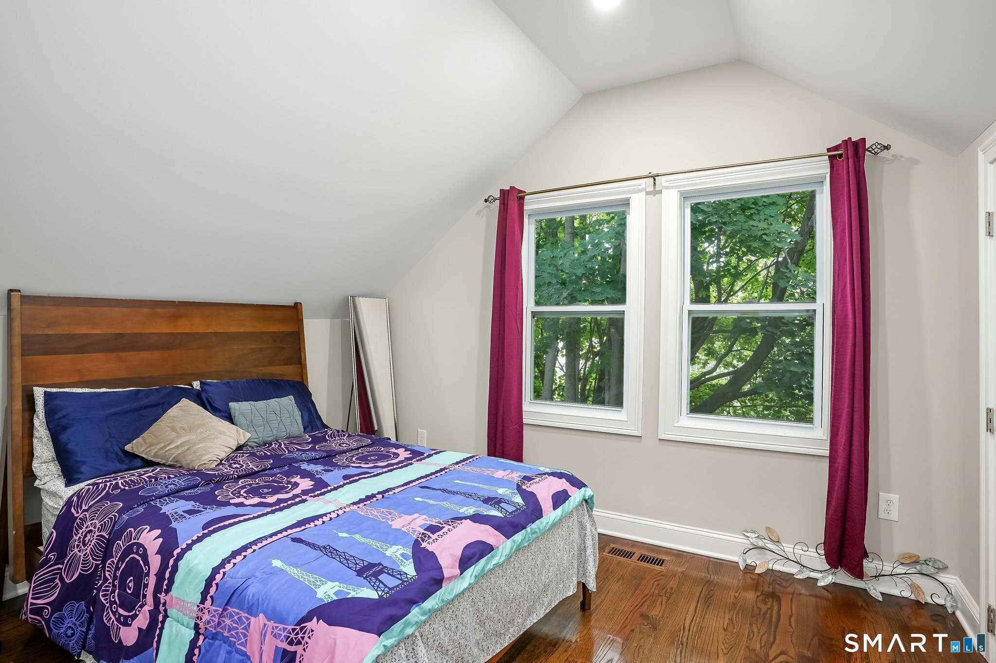 75 Hemlock Street Bridgeport CT 06605