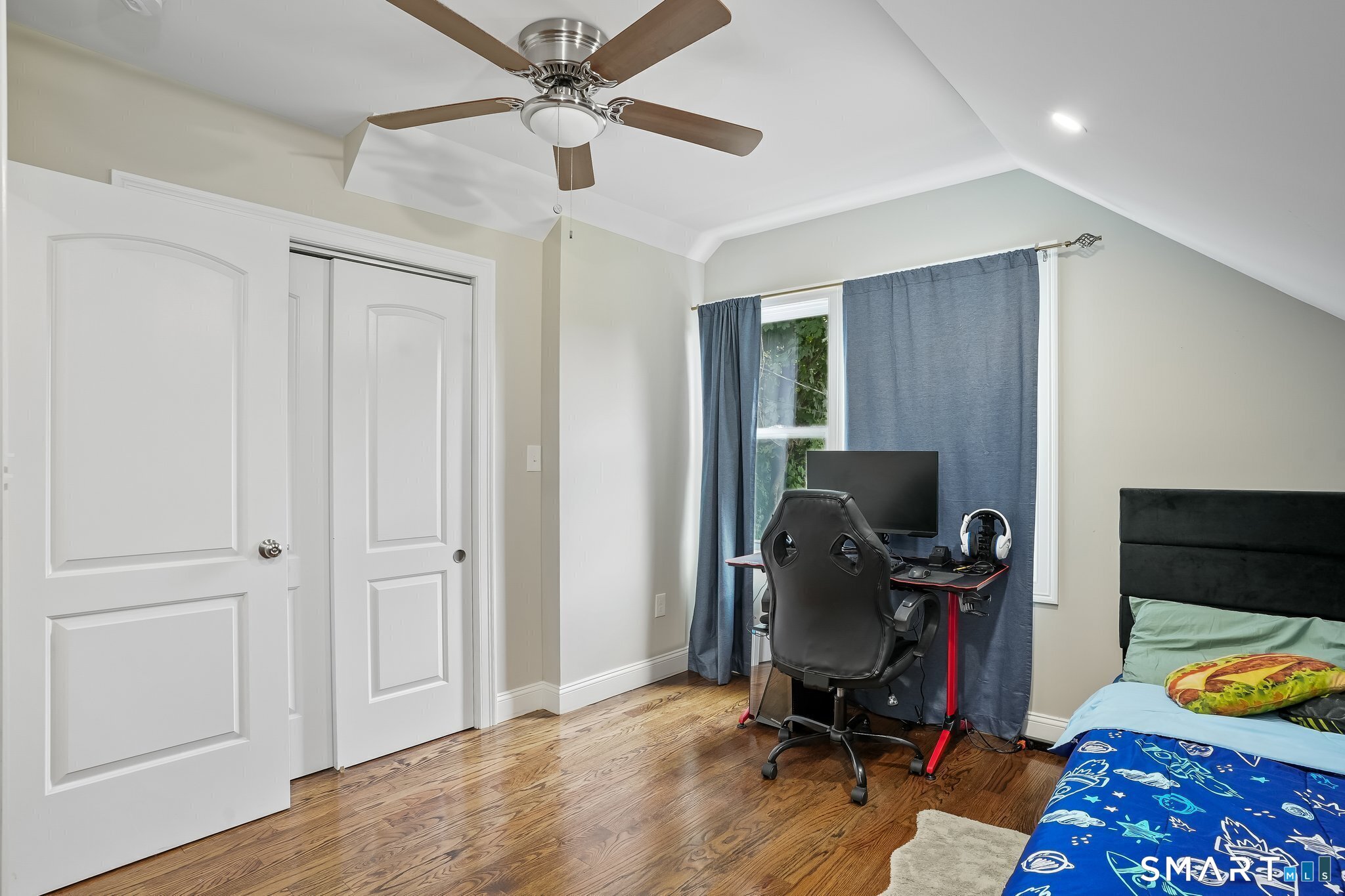 75 Hemlock Street Bridgeport CT 06605