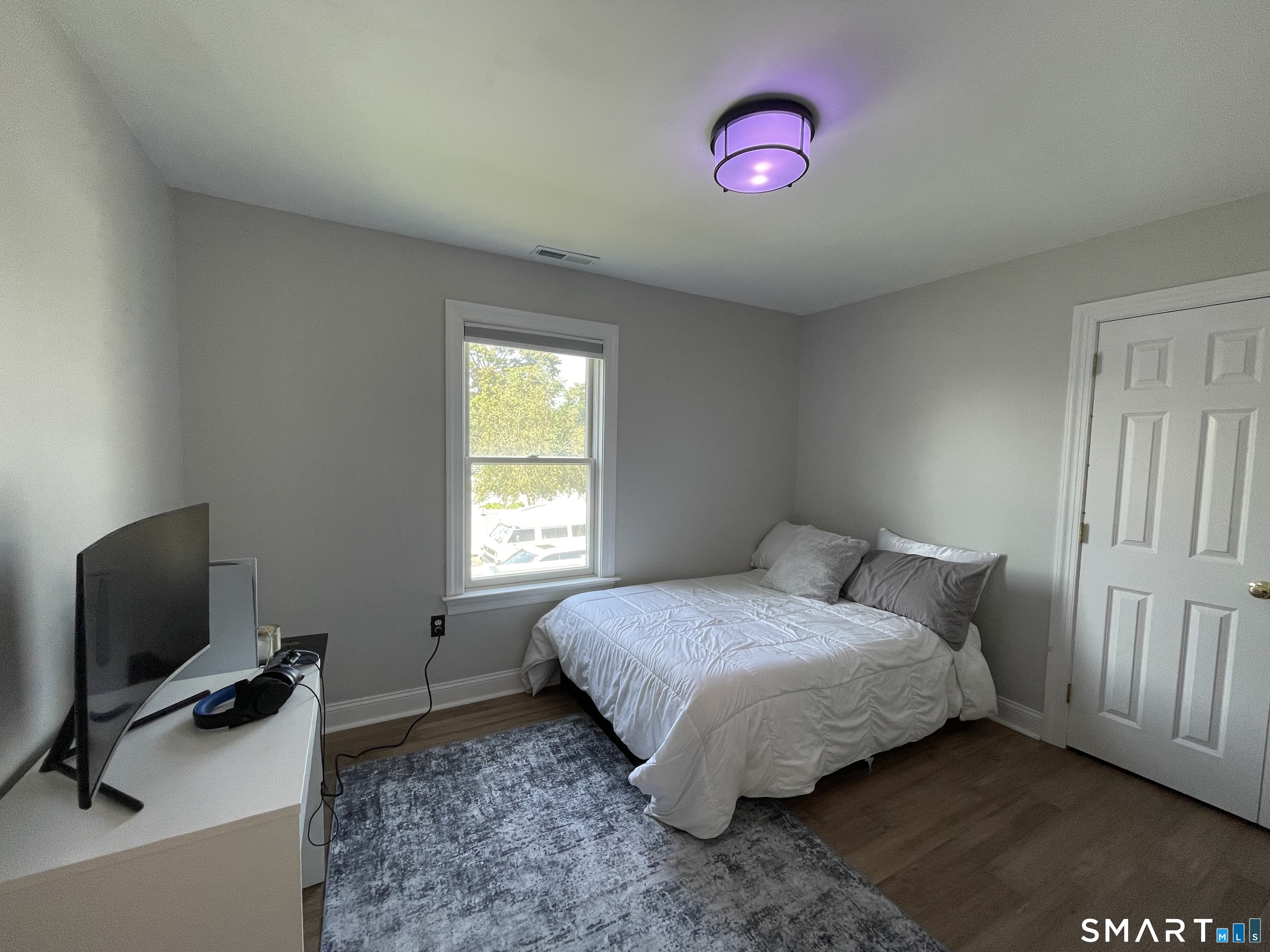 125 South End Road East Haven CT 06512