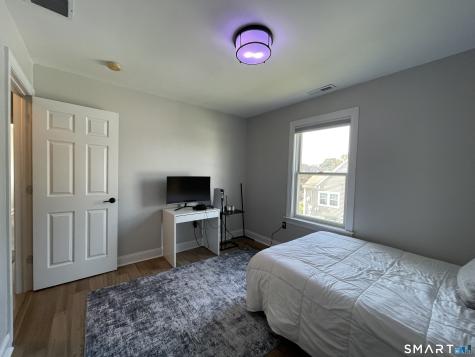 125 South End Road East Haven CT 06512