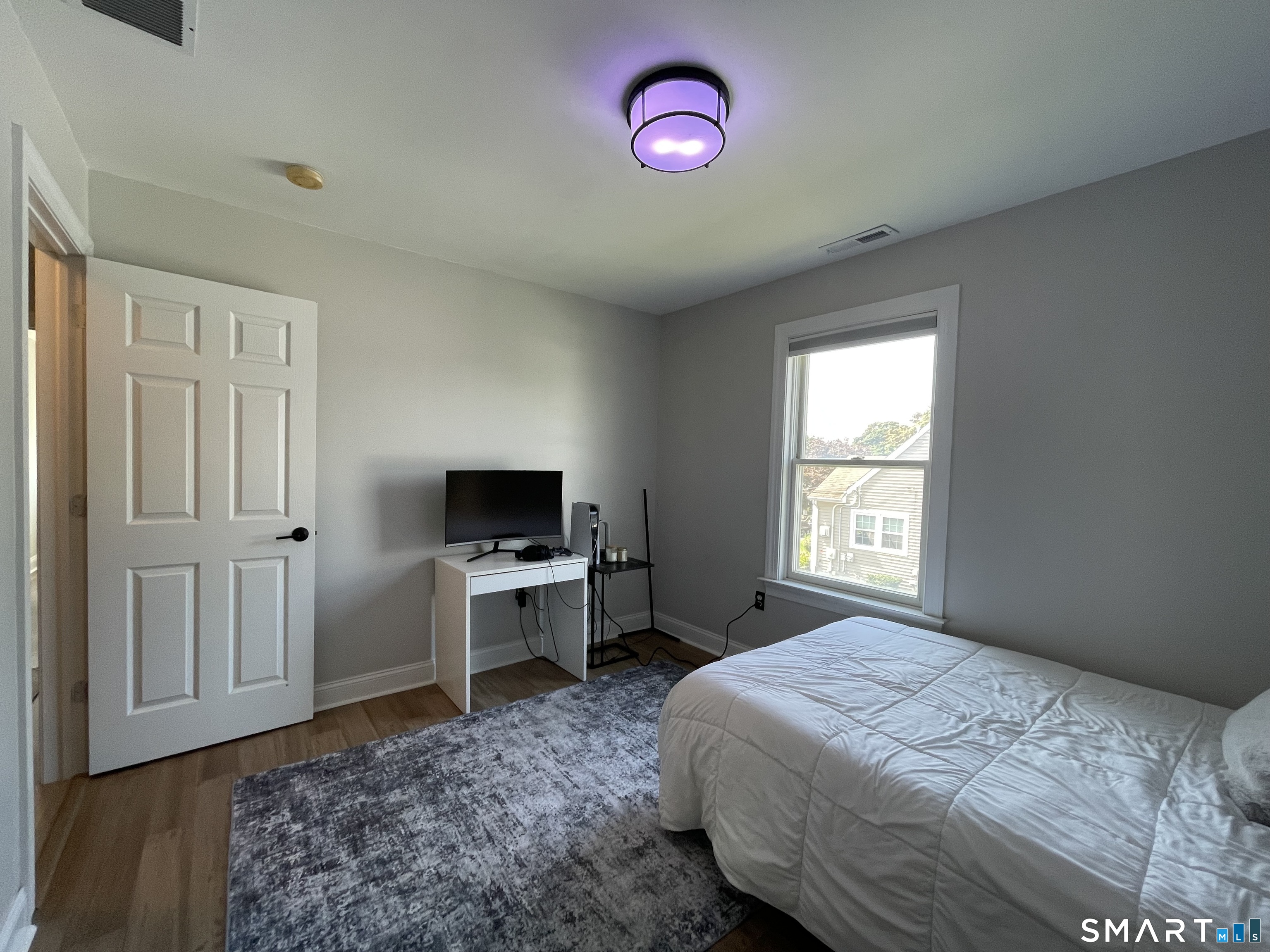 125 South End Road East Haven CT 06512