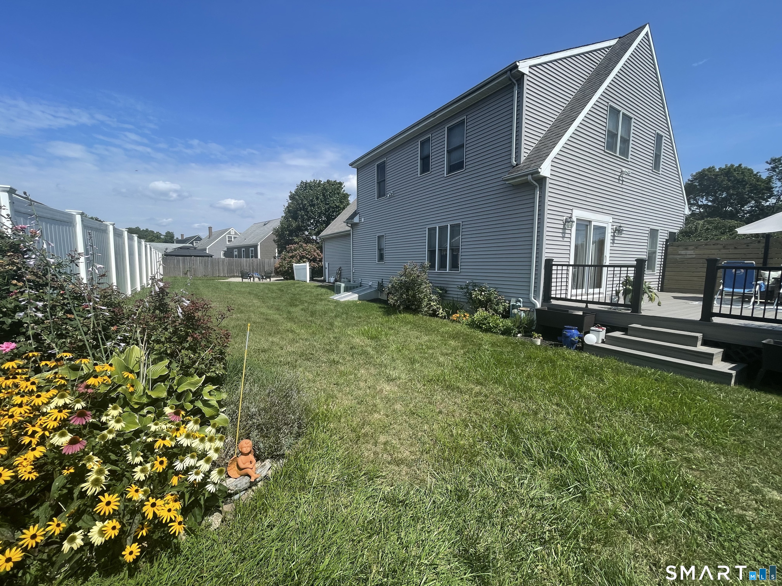 125 South End Road East Haven CT 06512