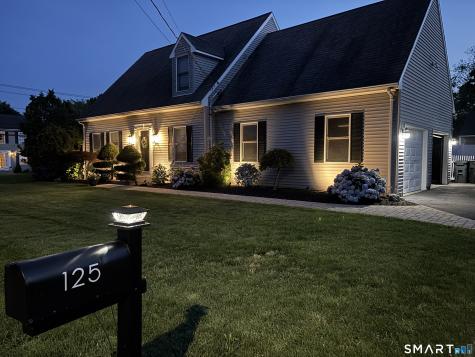 125 South End Road East Haven CT 06512