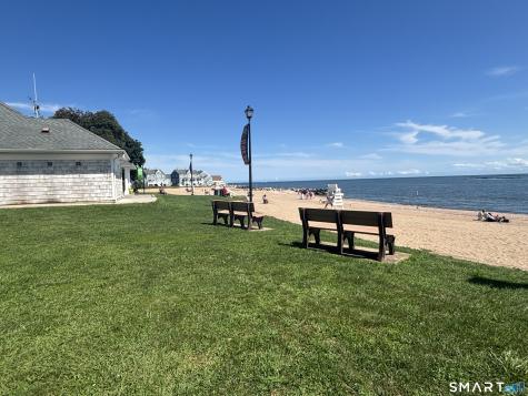 125 South End Road East Haven CT 06512