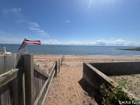 125 South End Road East Haven CT 06512