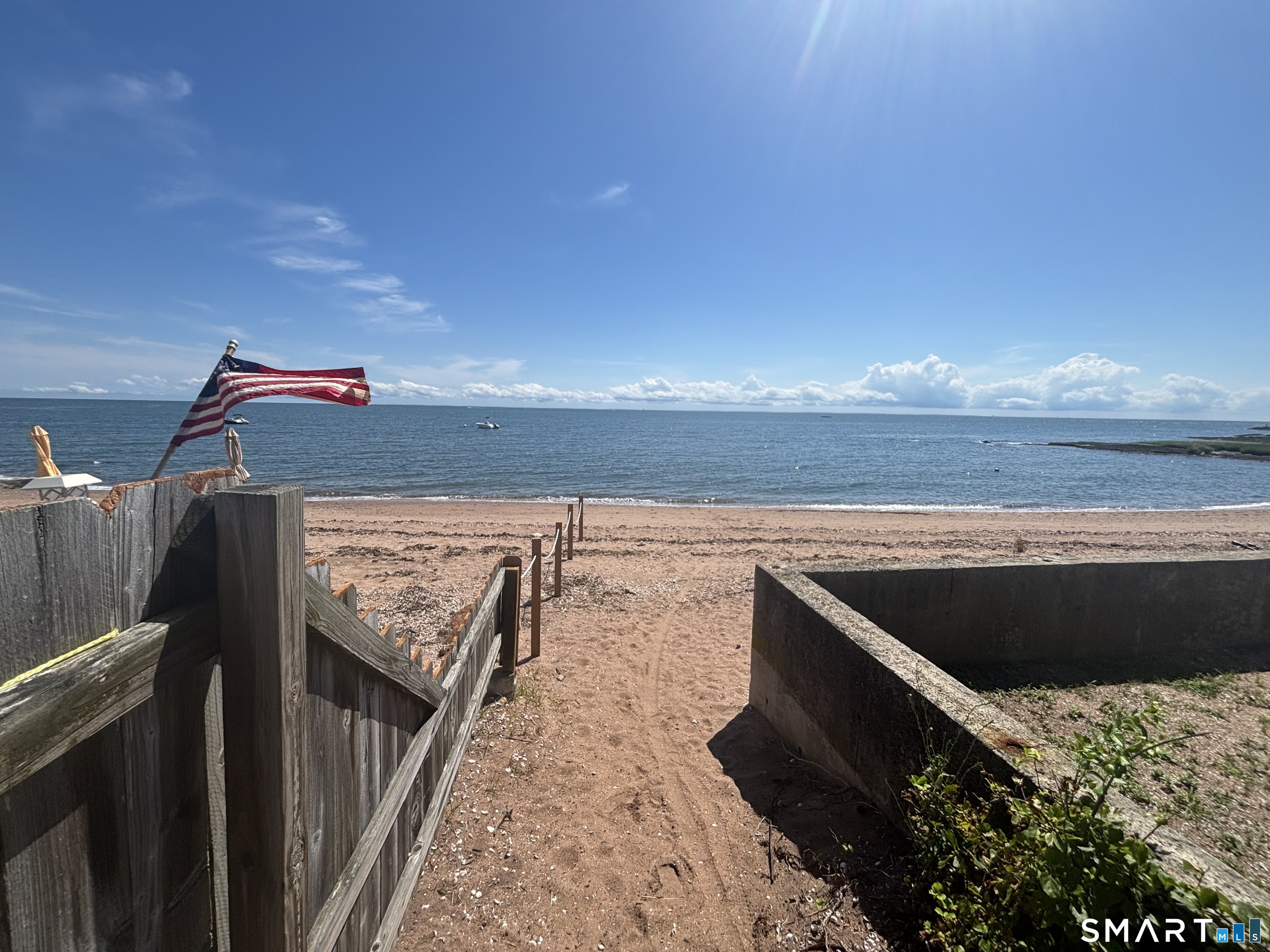 125 South End Road East Haven CT 06512