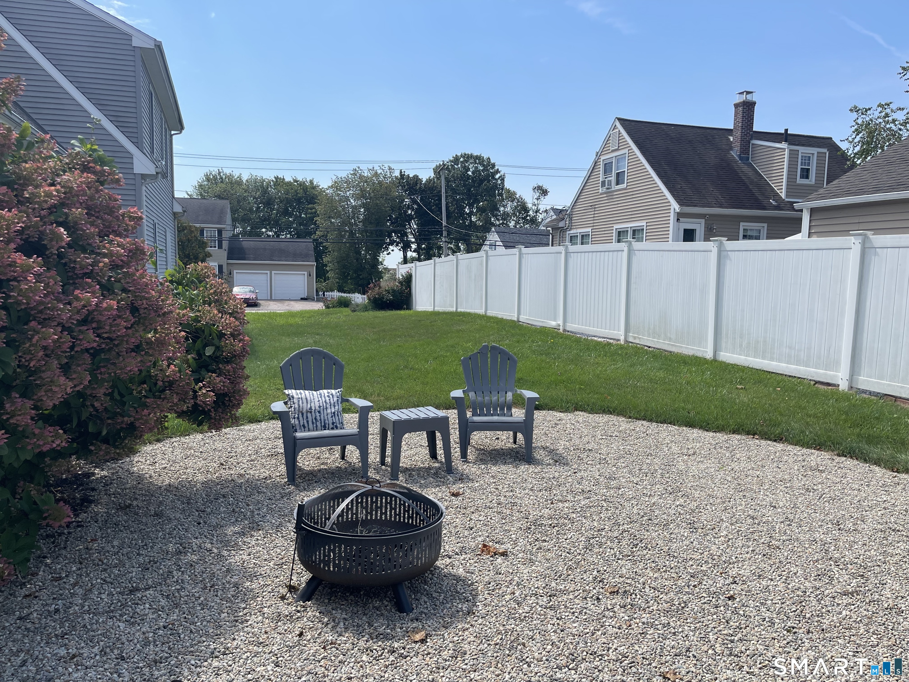 125 South End Road East Haven CT 06512