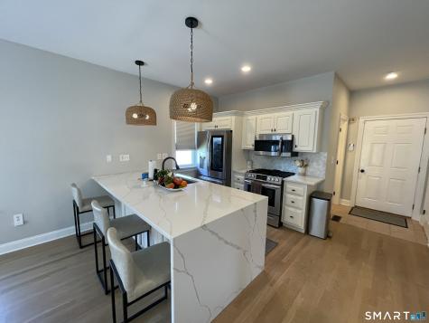 125 South End Road East Haven CT 06512