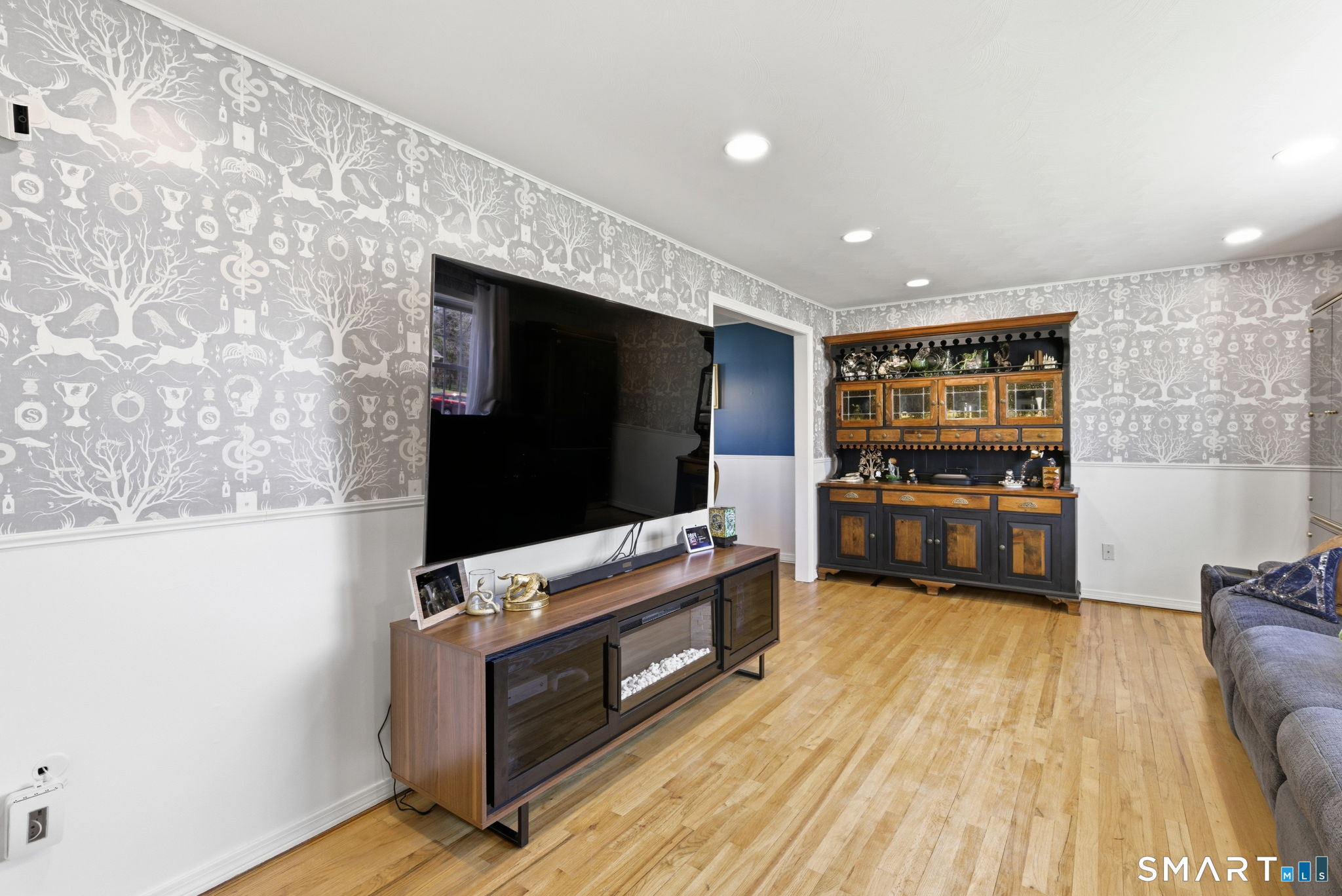52 Briarwood Lane East Hartford CT 06118