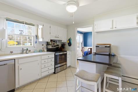 52 Briarwood Lane East Hartford CT 06118