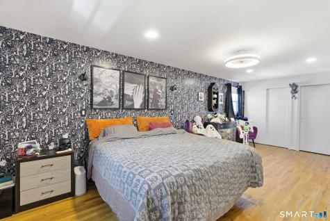 52 Briarwood Lane East Hartford CT 06118