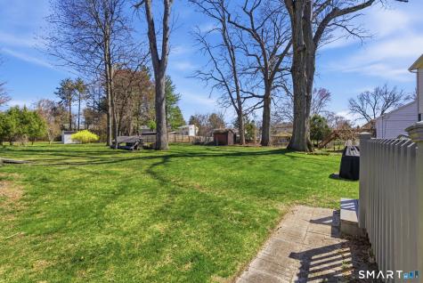 52 Briarwood Lane East Hartford CT 06118