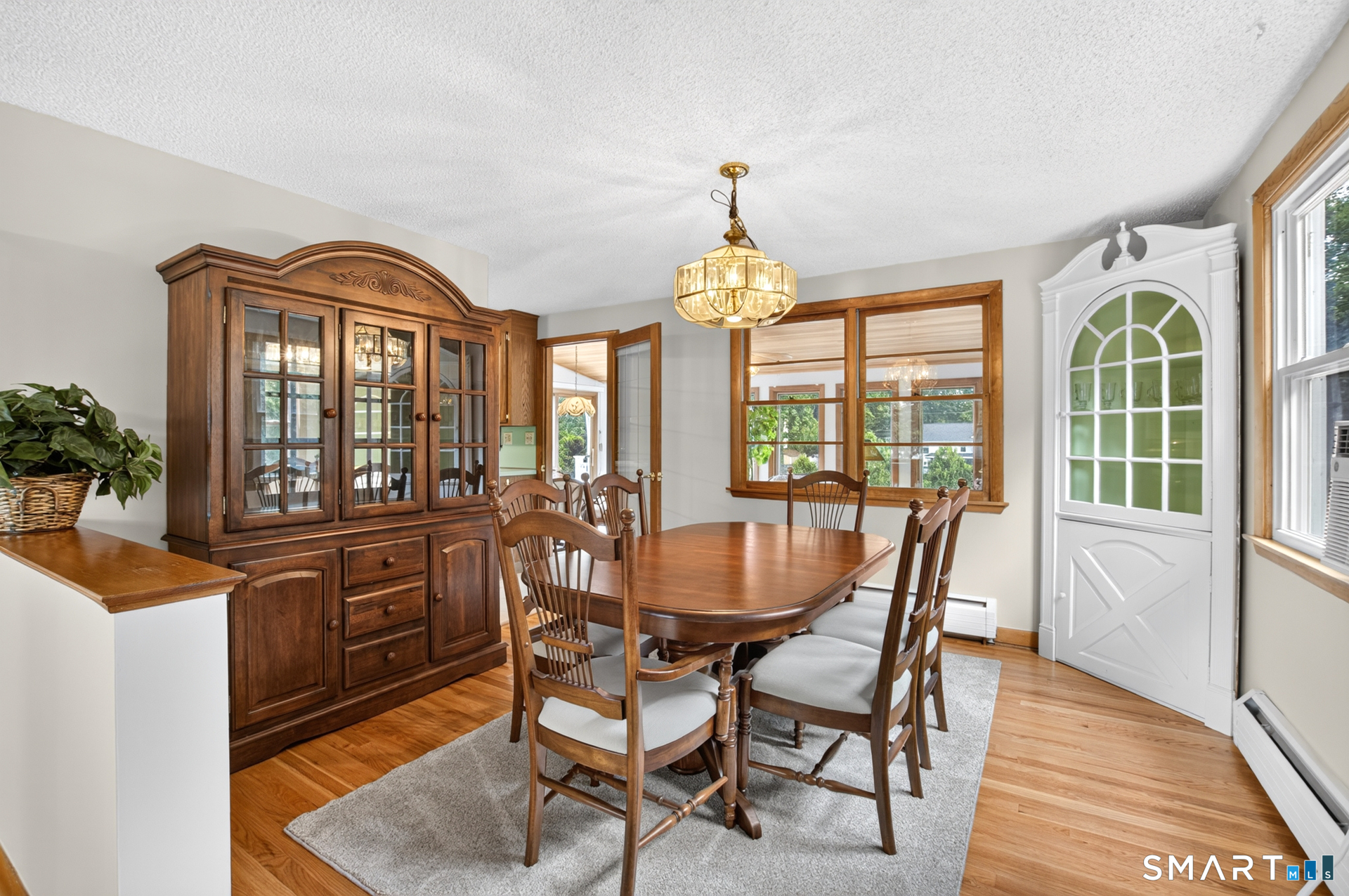 12 Syracuse Drive East Hartford CT 06108