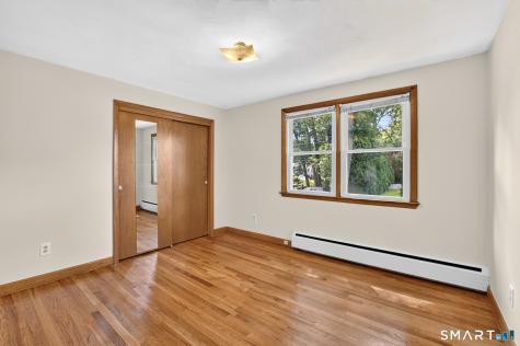 12 Syracuse Drive East Hartford CT 06108