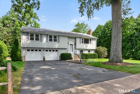 12 Syracuse Drive East Hartford CT 06108