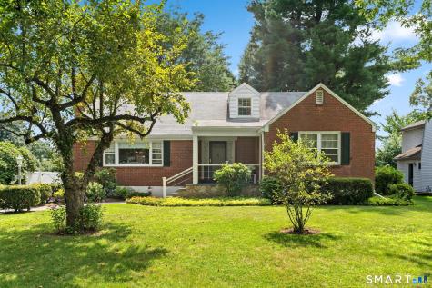 59 Rockledge Drive West Hartford CT 06107