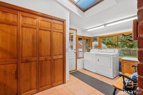 59 Rockledge Drive West Hartford CT 06107