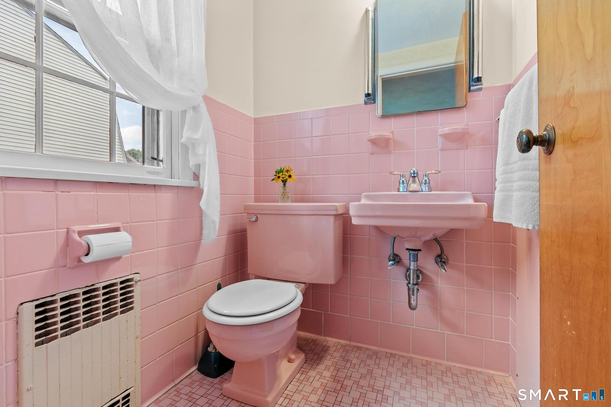 59 Rockledge Drive West Hartford CT 06107