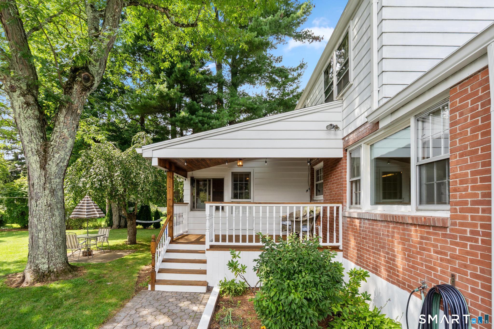 59 Rockledge Drive West Hartford CT 06107