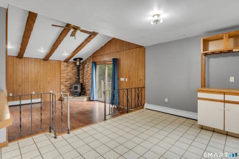 561 Old Colchester Road Montville CT 06382