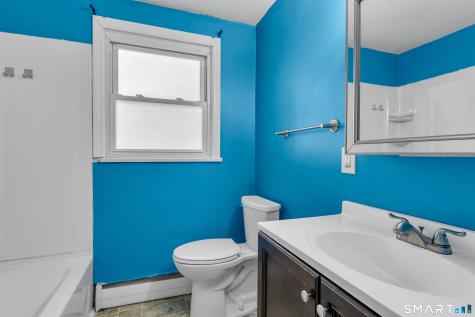 561 Old Colchester Road Montville CT 06382