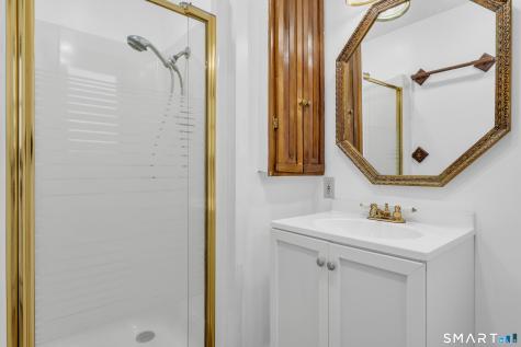 561 Old Colchester Road Montville CT 06382