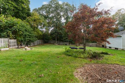 561 Old Colchester Road Montville CT 06382