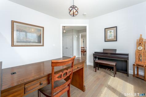 4B Turkey Roost Road Newtown CT 06482